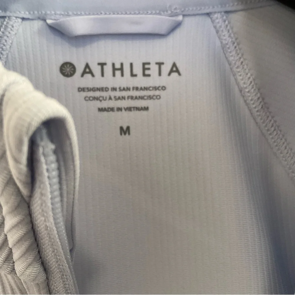 Athleta Salutation Ribbed Jacket III - NWT - Medium - Gossamer Blue Rib - Picture 9 of 12